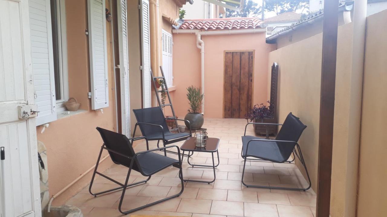 La Petite Maison Villa ลาแซน-ซูร์-แมร์ ภายนอก รูปภาพ